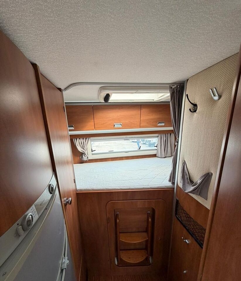 Integrated motorhome Laika camper REXOSLINE 620- Photo 5