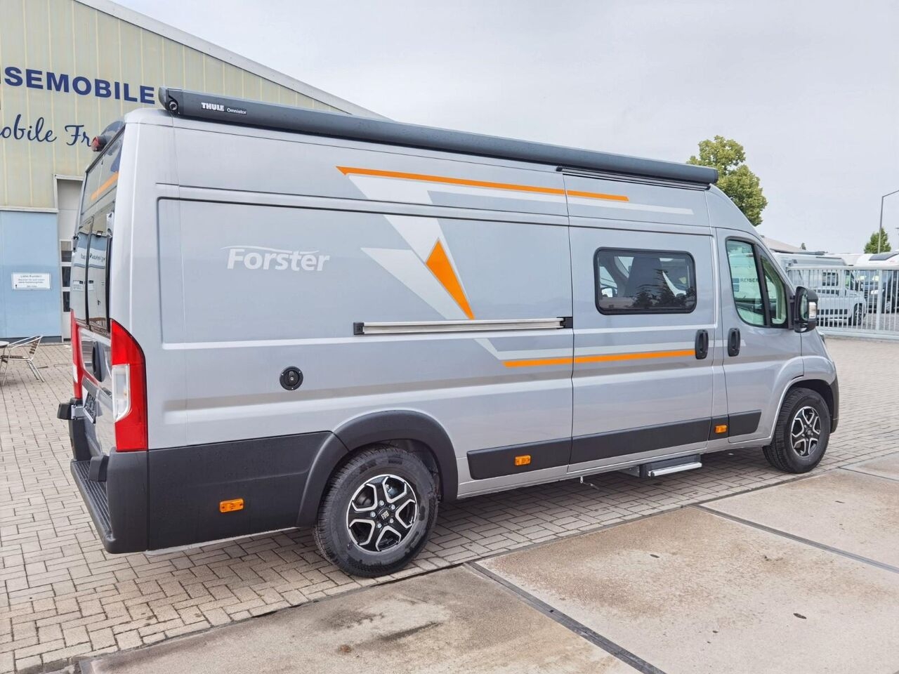 Camper Van Forster VAN 636 EB VANTASY -VIBE 2026 - EINZELBETTEN Forster VAN 636 EB VANTASY -VIBE 2026 - EINZELBETTEN- Photo 4