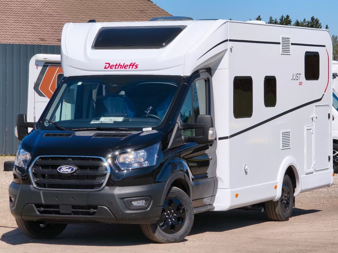 Teilintegriertes Wohnmobil Dethleffs Just Go! T 6815 EB Hubbett,Automatik,5 Personen- Photo 4