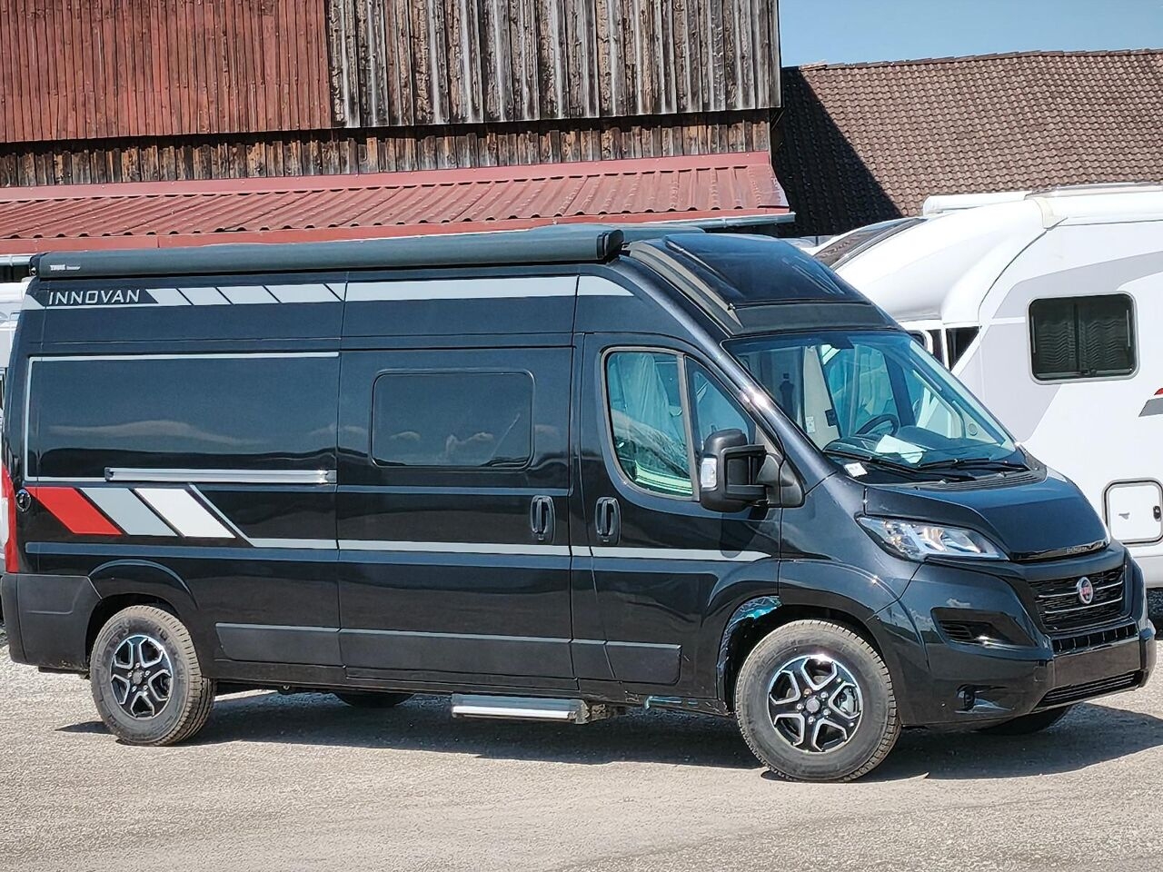 Camper van LMC INNOVAN 600, Automatik LMC INNOVAN 600, Automatik- Photo 3