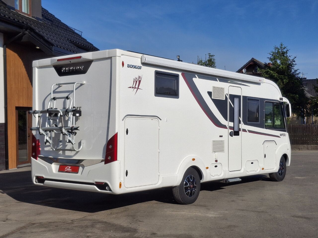 Integrated motorhome 8096dF S80 Ultimate Line 5 Osób Wersja Zimowa Premium Bogaty 8096dF S80 Ultimate Line 5 Osób Wersja Zimowa Premium Bogaty- Photo 5