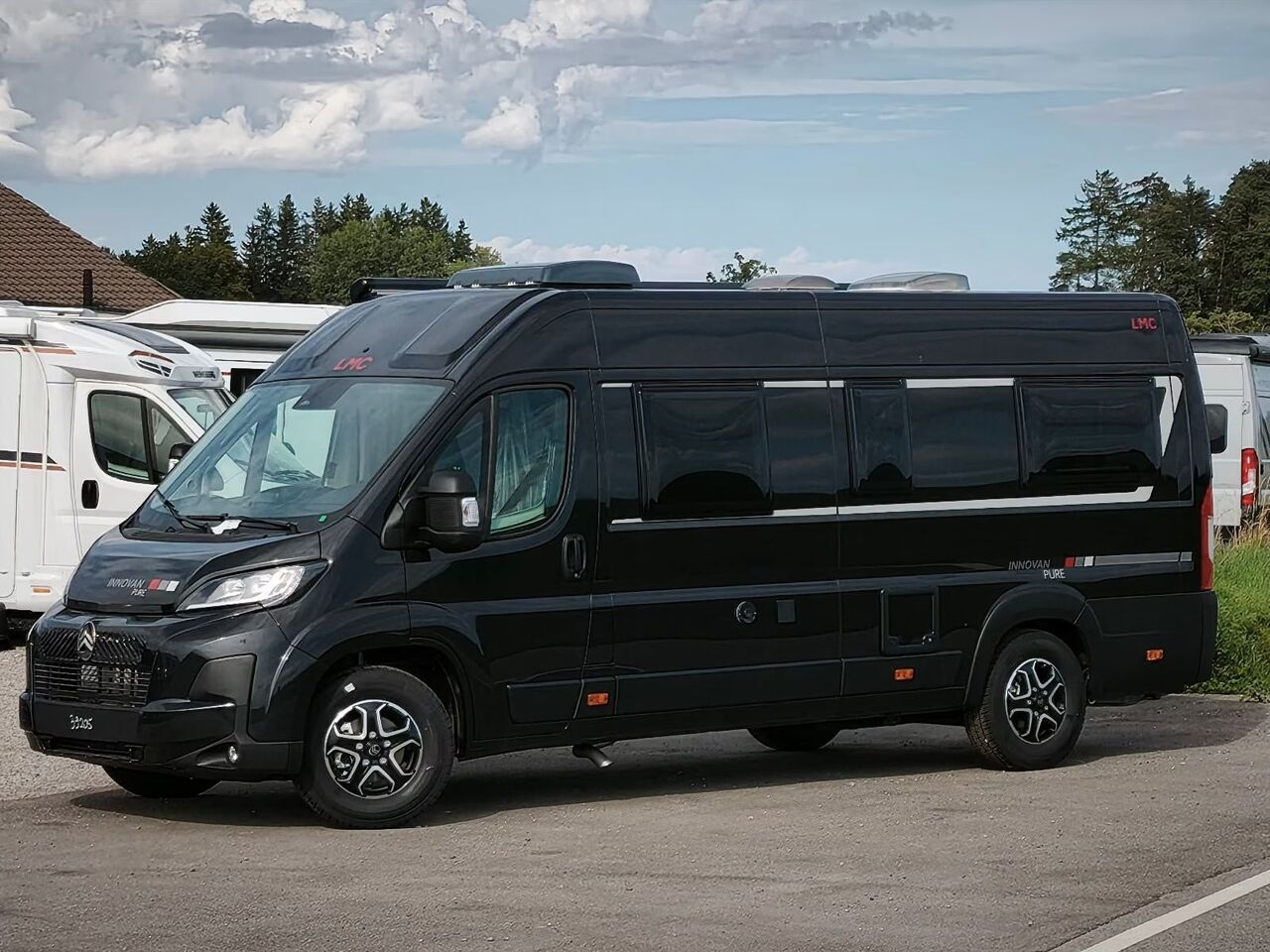 Camper Van LMC Innovan pure 640, Automatik,Längsbetten,Model 27- Photo 4