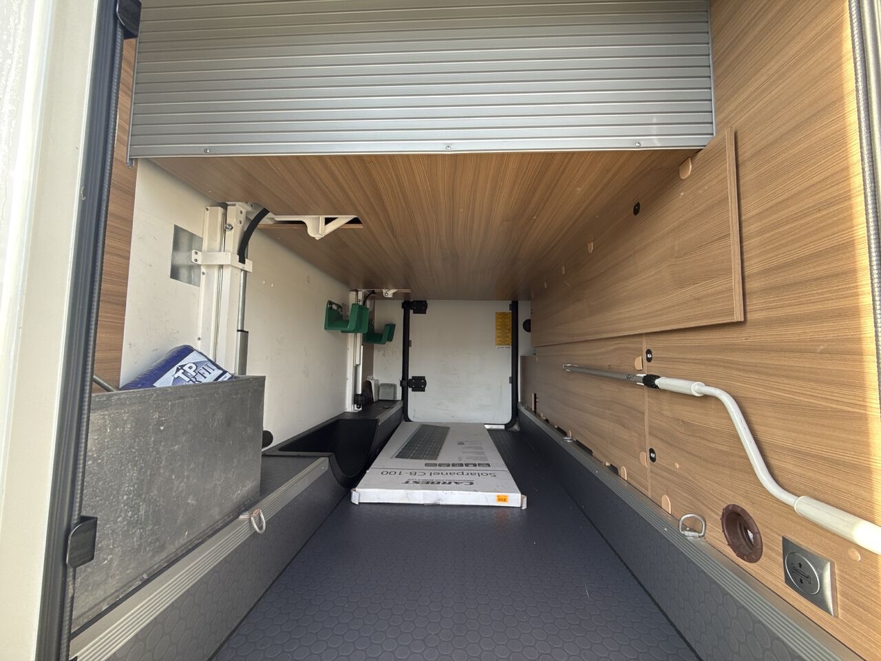 Teilintegriertes Wohnmobil Adria CORAL S 670 SC- Photo 5