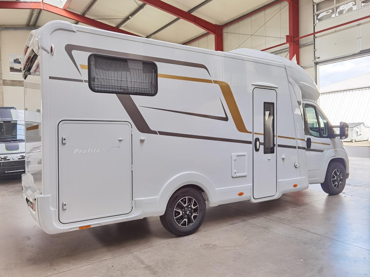 Semi-integrated motorhome Eura Mobil PROFILA RS 695 EB /-2026-/ HUBBETT& EINZELBETTEN Eura Mobil PROFILA RS 695 EB /-2026-/ HUBBETT& EINZELBETTEN- Photo 4