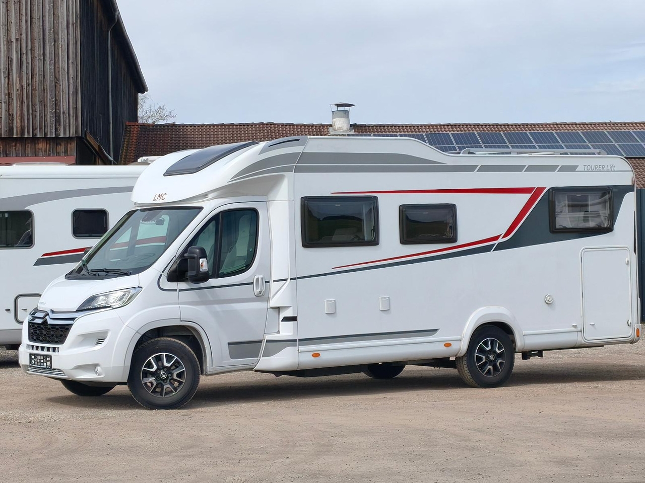 Teilintegriertes Wohnmobil LMC Tourer H 730 G ,Hubbett, Navi,Wintertauglich LMC Tourer H 730 G ,Hubbett, Navi,Wintertauglich- Photo 4