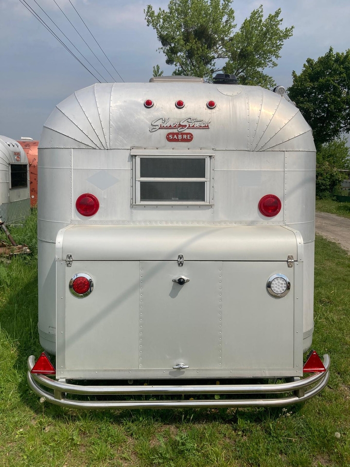 Caravan 1968 Airstream Silver Streak – Fully Rebuilt Vintage Travel Trailer 1968 Airstream Silver Streak – Fully Rebuilt Vintage Travel Trailer- Photo 5