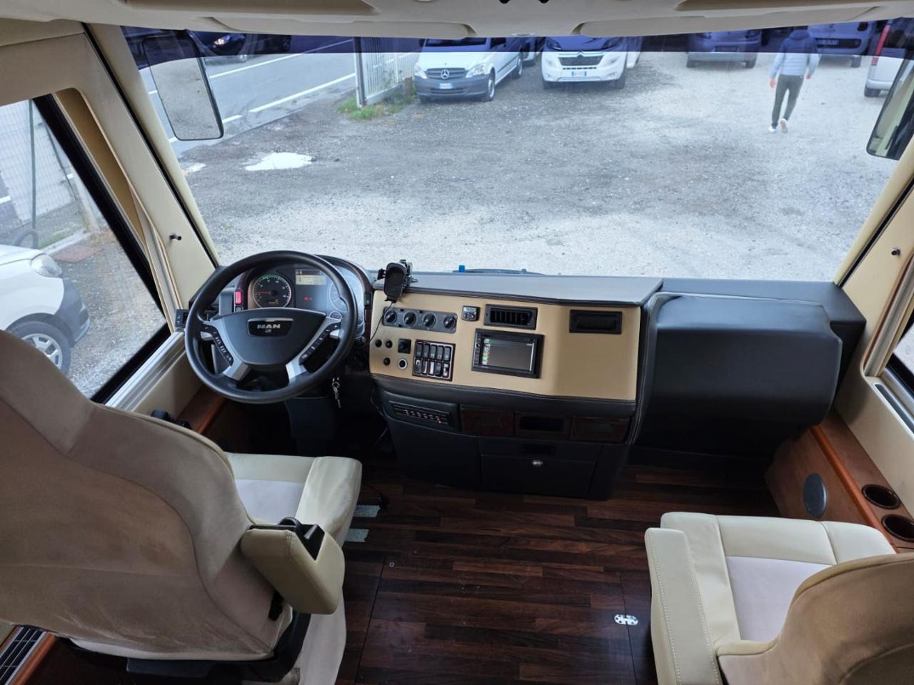 Integriertes Wohnmobil 82Q 82Q- Photo 4