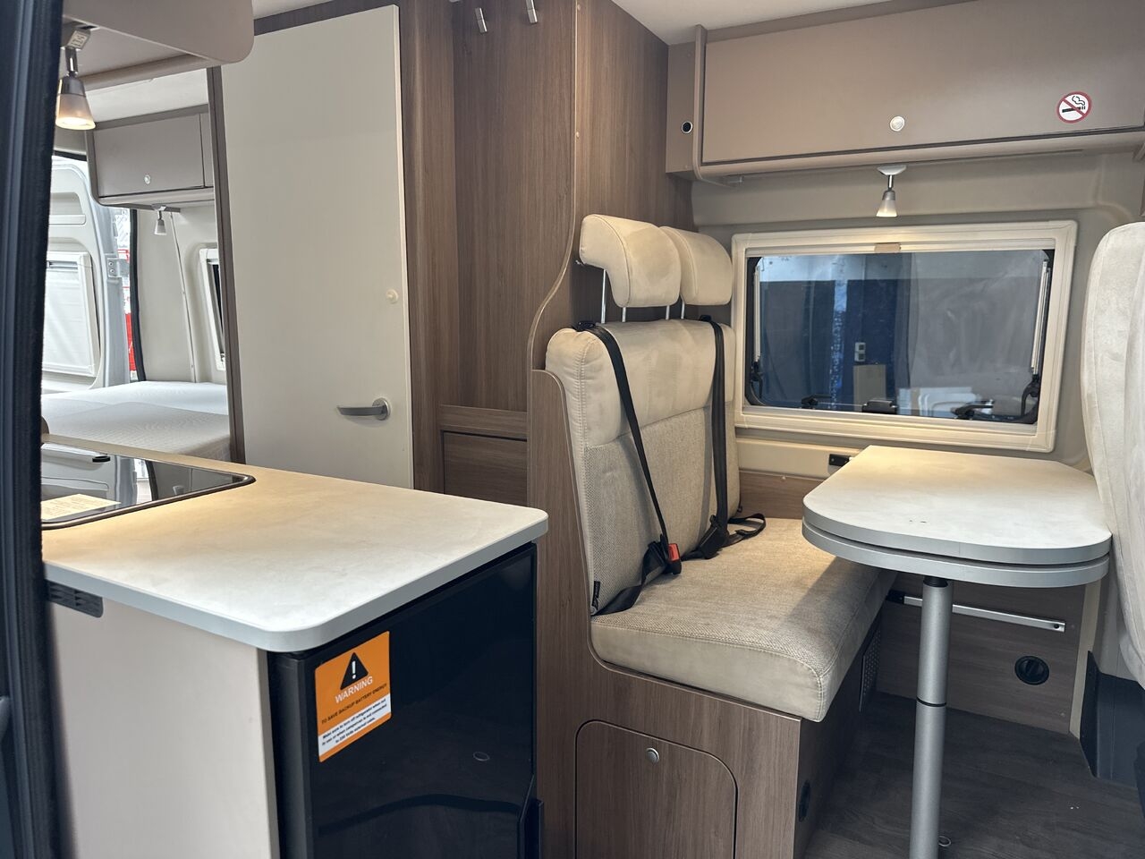 Camper Van Peugeot Boxer Carado CV600 Peugeot Boxer Carado CV600- Photo 2