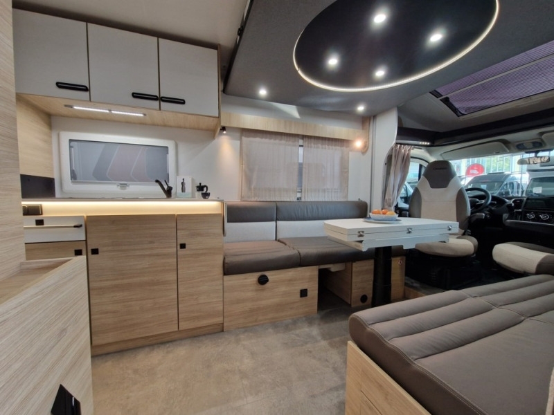 Semi-integrated motorhome 640 Ultimate Line 640 Ultimate Line- Photo 4