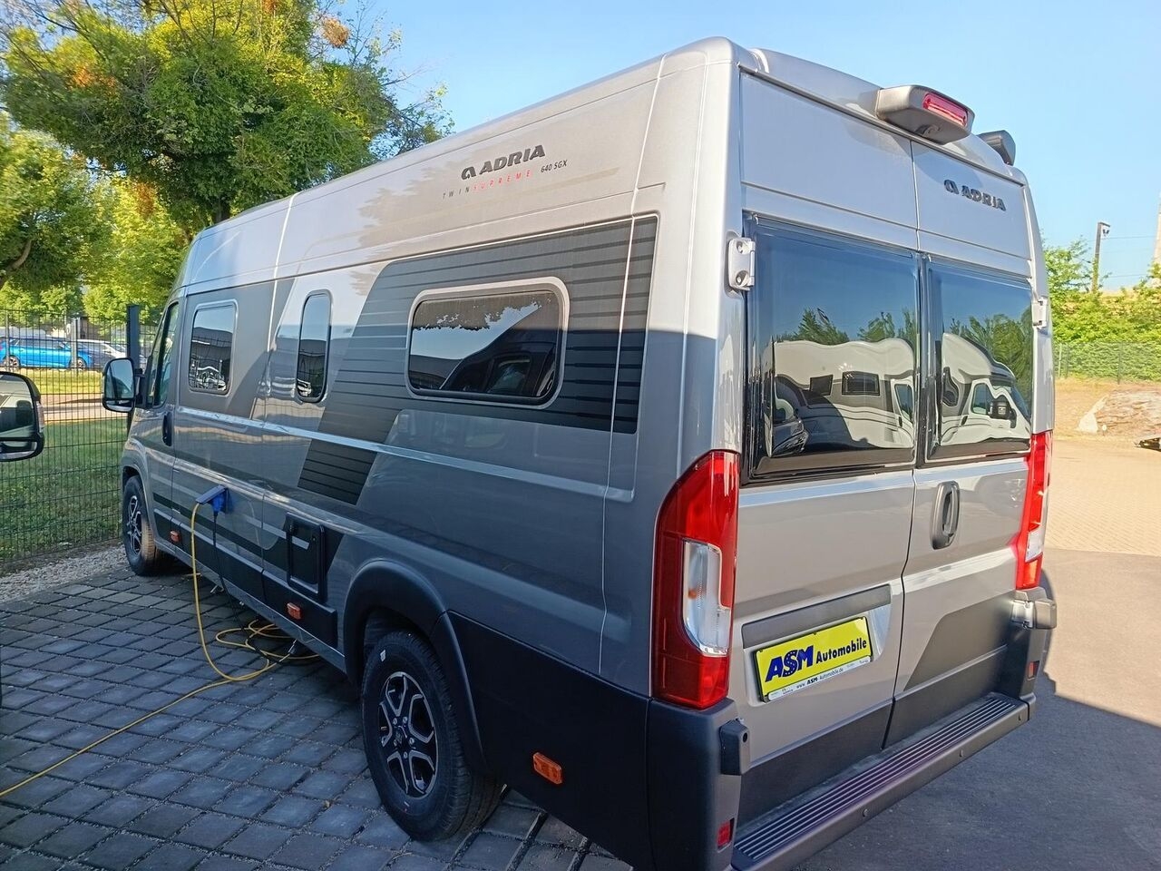 Camper Van Adria Twin Edition 640 SGX Maxi*MARKISE*SOLAR*LED*NAVI Adria Twin Edition 640 SGX Maxi*MARKISE*SOLAR*LED*NAVI- Photo 5