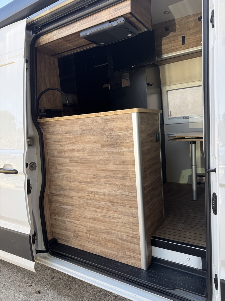 Camper Van TGE 2.0BITDI 130KW 3.5T 4WD AUTO L4 4p. TGE 2.0BITDI 130KW 3.5T 4WD AUTO L4 4p.- Photo 5