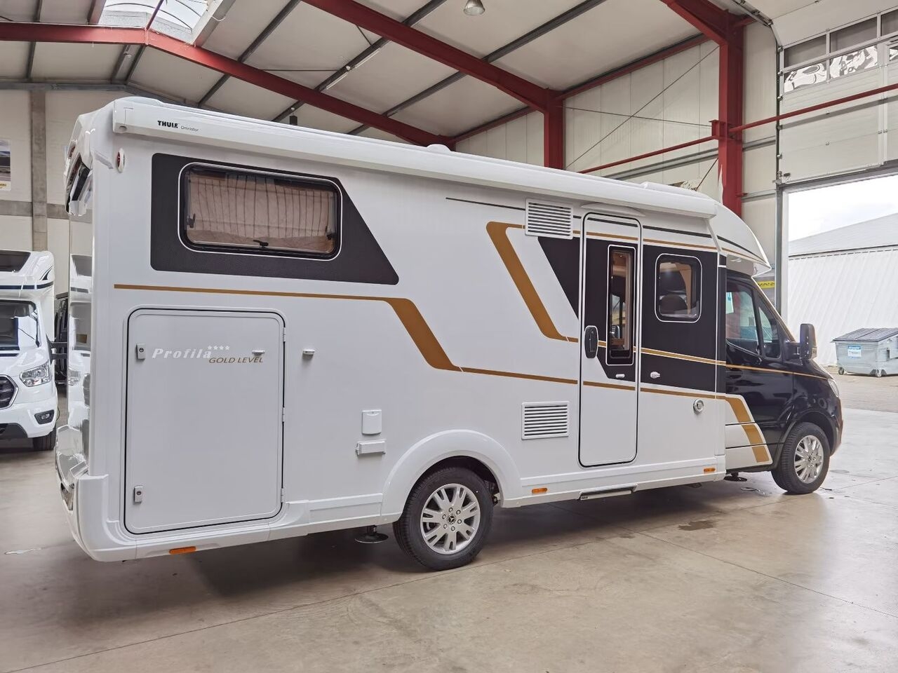 Teilintegriertes Wohnmobil Eura Mobil PROFILA T 726 EF /-2026-/ COMFORT LEVEL -EDITION- Photo 4