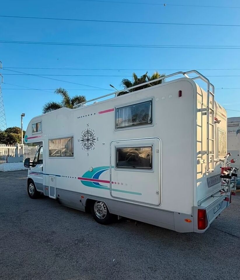 Alkoven Wohnmobil Adria camper ADRIATIK 670 DK Adria camper ADRIATIK 670 DK- Photo 2