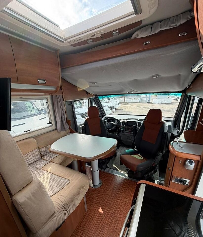 Integrated motorhome Laika camper REXOSLINE 620- Photo 4