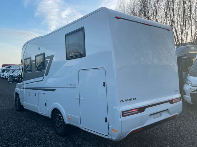 Semi-integrated motorhome Adria Coral All-In 650 DL *Face-2-Face*Leder*sofort Adria Coral All-In 650 DL *Face-2-Face*Leder*sofort- Photo 5