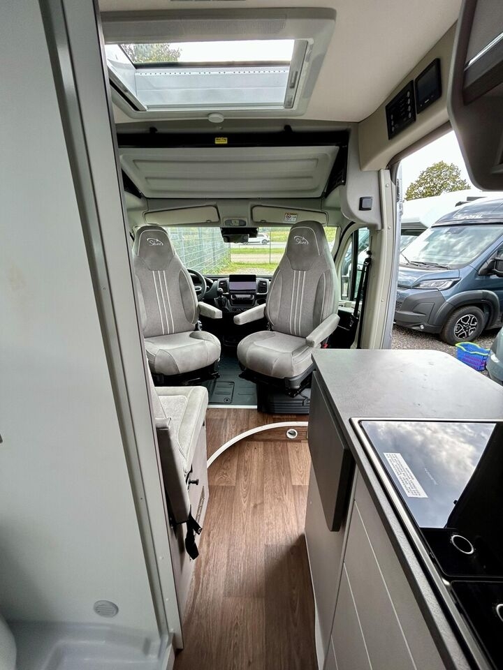 Camper Van POESSL Summit Shine 600 L Peugeot Markise/Solar/Lithium- Photo 4