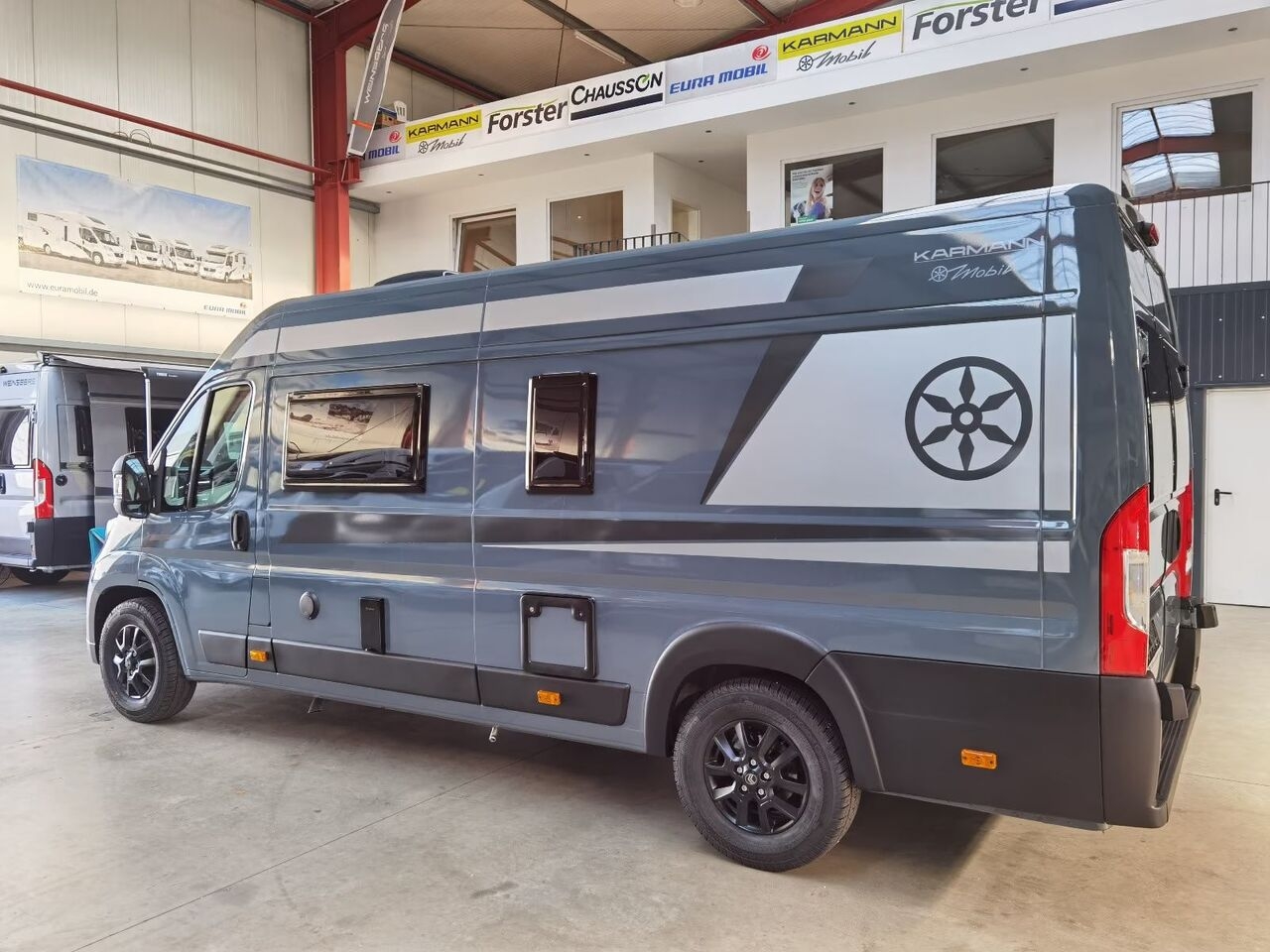 Camper Van Karmann DAVIS 620 TRENDSTYLE /-2026-/140PS/ EINZELBETTEN- Photo 4