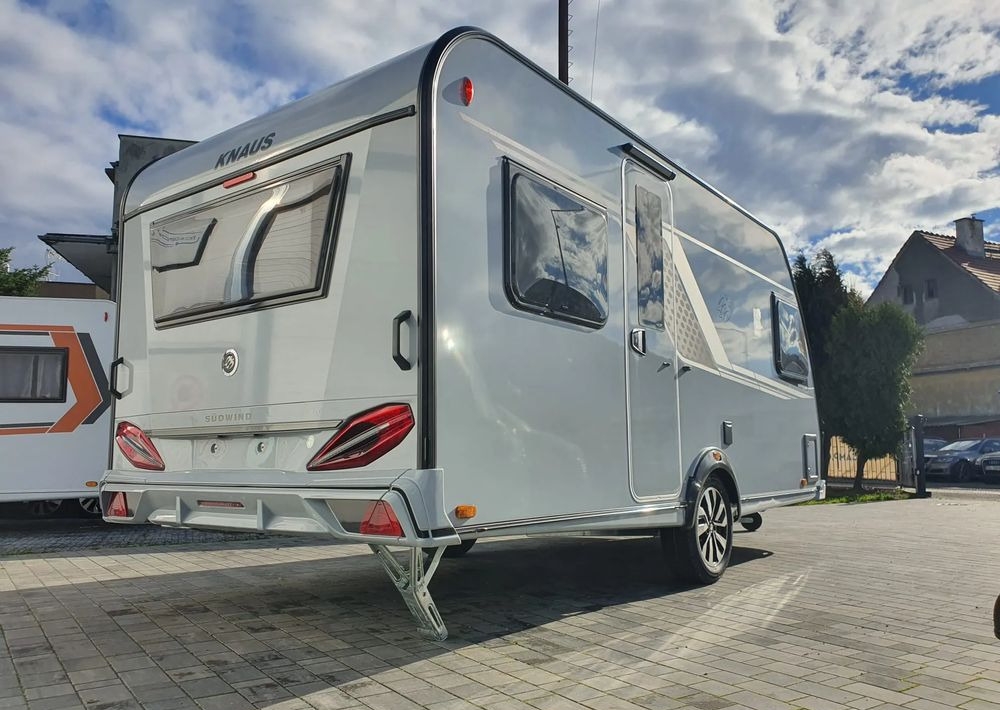 Wohnwagen KNAUS SUDWIND 450 FU BLACK SELECTION KNAUS SUDWIND 450 FU BLACK SELECTION- Photo 5