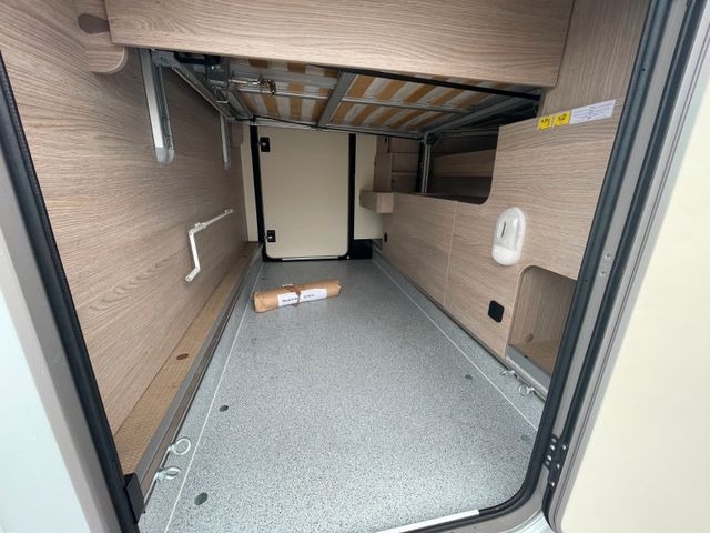 Teilintegriertes Wohnmobil Bürstner Lyseo Time Skyline T 732 *Auto**Hubbett* Bürstner Lyseo Time Skyline T 732 *Auto**Hubbett*- Photo 5