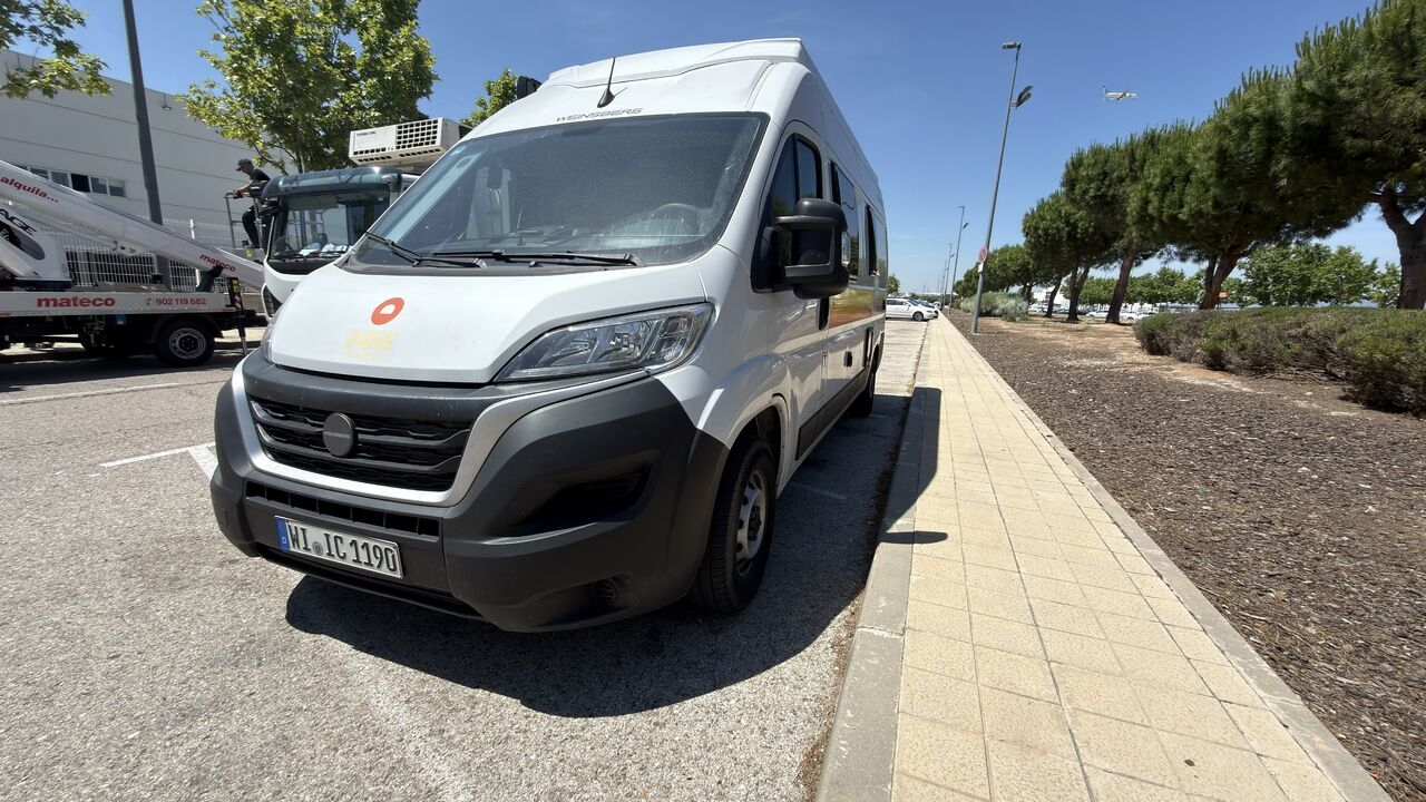 Camper Van Weinsberg Carabus 600 MQ Pop-Up Roof 2.2Mjet Weinsberg Carabus 600 MQ Pop-Up Roof 2.2Mjet- Photo 2