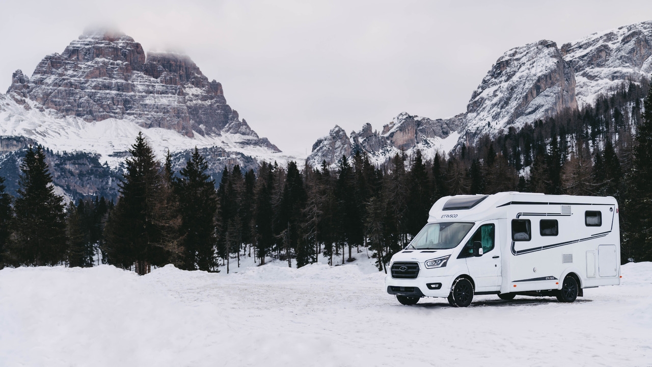 Semi-integrated motorhome T 7.3 QCF T 7.3 QCF- Photo 2