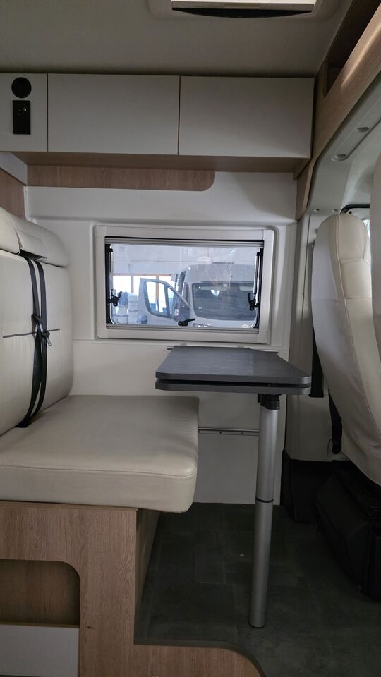 Camper Van Pilote Joa 60G L3H2 2.2 mjet Pilote Joa 60G L3H2 2.2 mjet- Photo 2