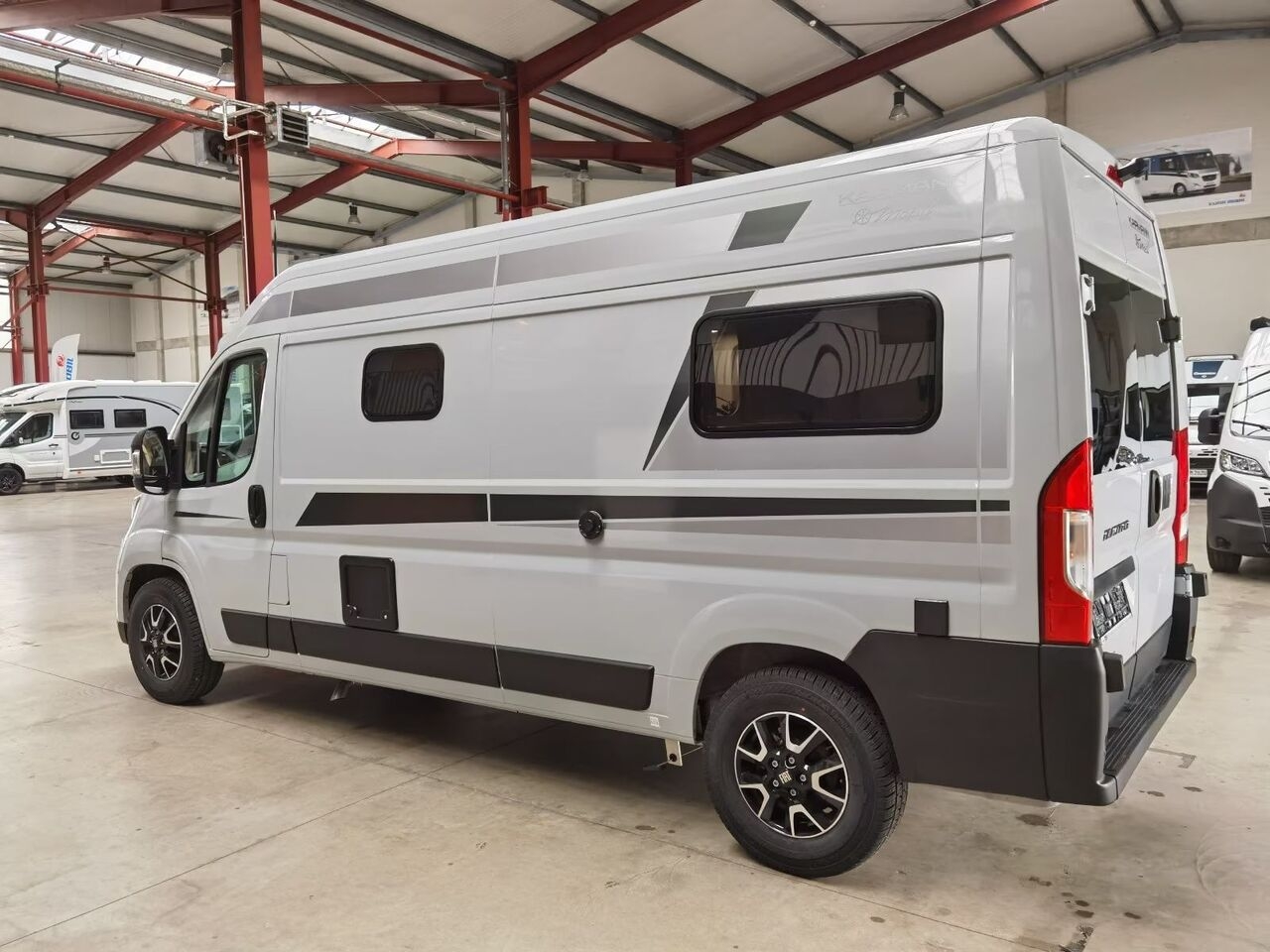Camper Van Karmann DEXTER 600 / -2026-/ EINZELBETTEN & BAR-VERSION- Photo 5
