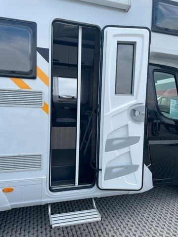 Alkoven Wohnmobil Glücksmobil A 60 SP | Markise,Solar,AHK,TV+Sat.Automatisch- Photo 2