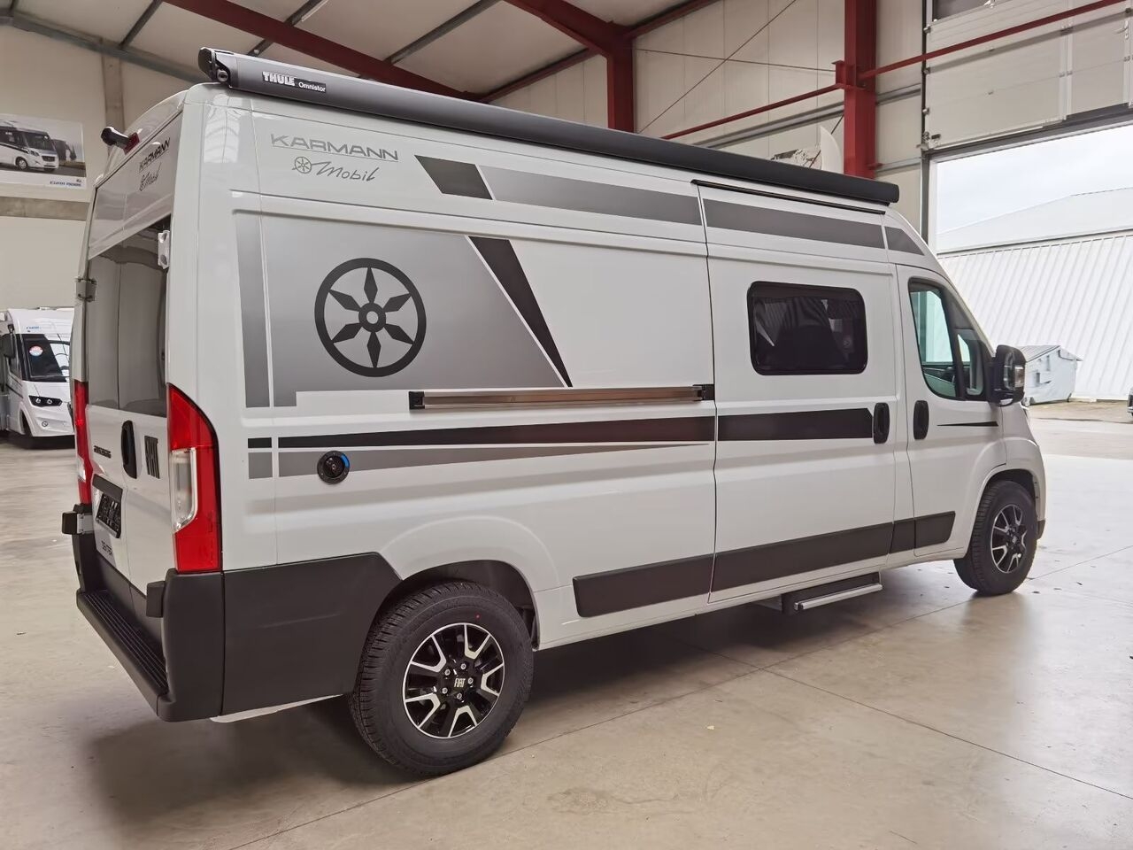 Camper Van Karmann DEXTER 600 / -2026-/ EINZELBETTEN & BAR-VERSION- Photo 4