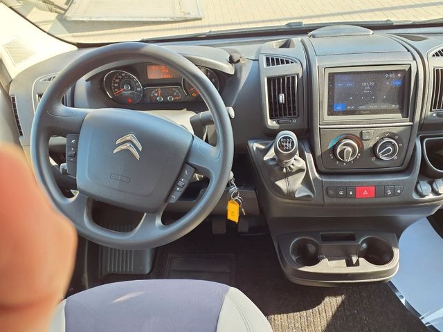 Camper Van Chausson V 594 S VIP, Skyroof Chausson V 594 S VIP, Skyroof- Photo 4