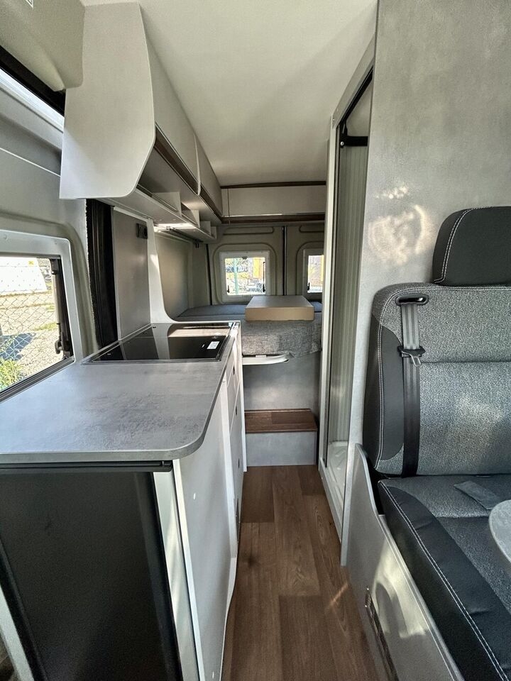 Camper Van POESSL Summit Shine 540 Citroen Sondermodell ON- Photo 3