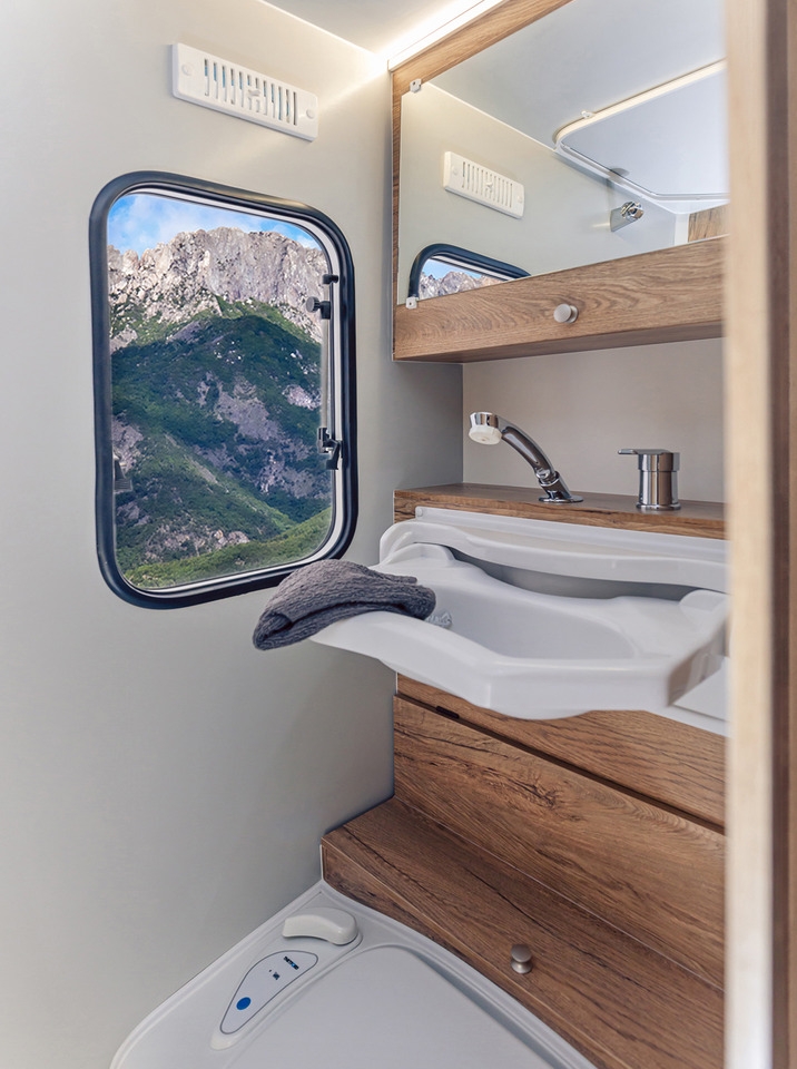 Caravan N-Cross 3 osobowa CAMPING caravan 3 person 1000kg N-Cross 3 osobowa CAMPING caravan 3 person 1000kg- Photo 3