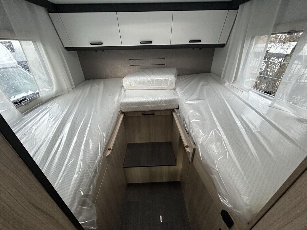 Teilintegriertes Wohnmobil GLUECKSMOBIL T 72DL Glücks Paket- Photo 4