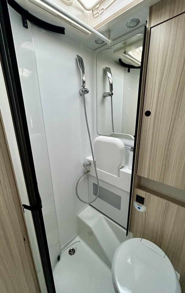 Teilintegriertes Wohnmobil GLUECKSMOBIL T C 65SL Glücks Paket- Photo 4