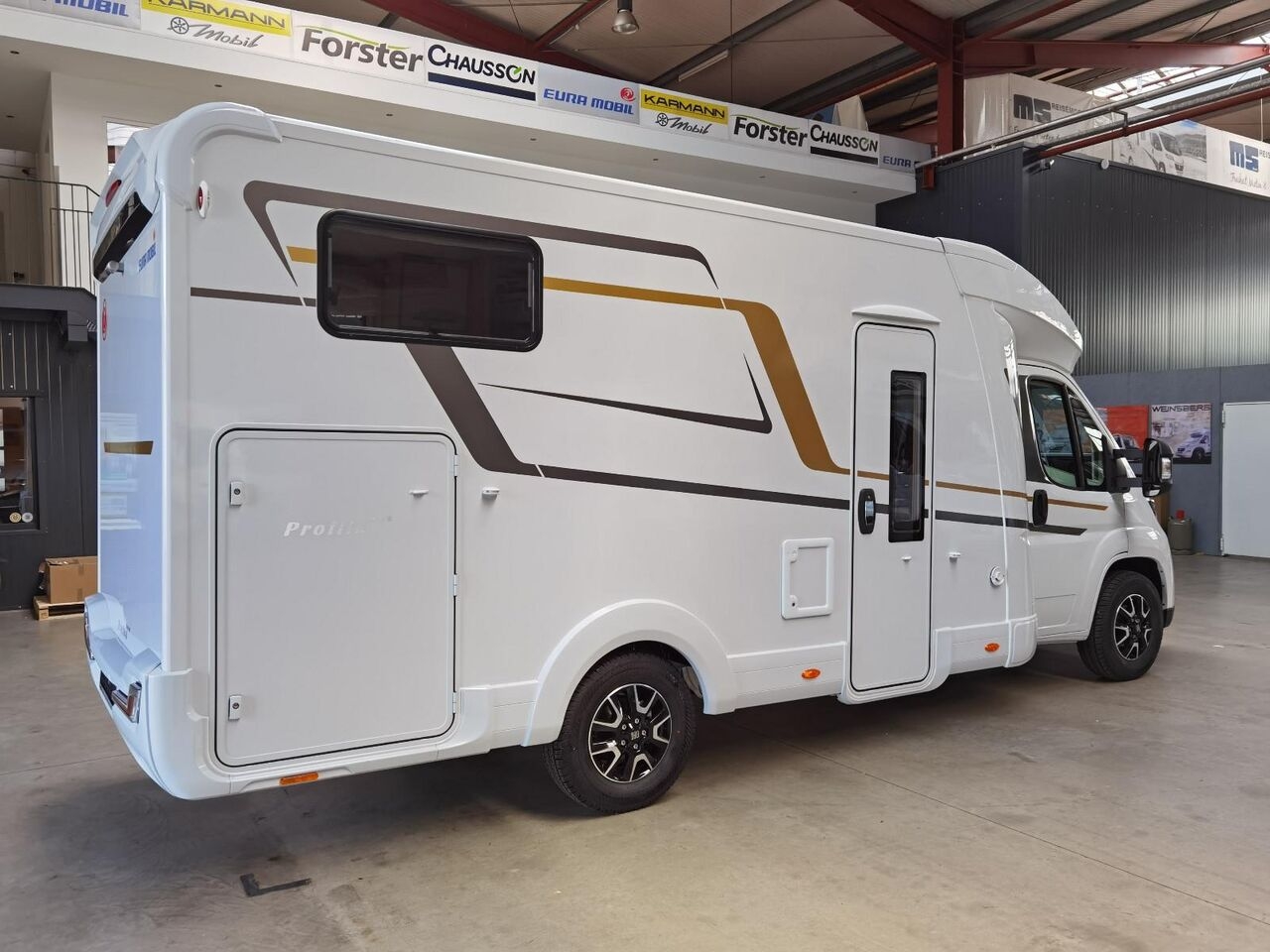 Semi-integrated motorhome Eura Mobil PROFILA T 695 EB / MODELL 2026 / EINZELBETTEN Eura Mobil PROFILA T 695 EB / MODELL 2026 / EINZELBETTEN- Photo 4