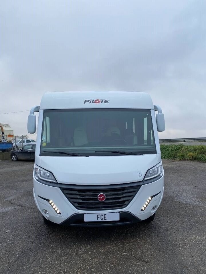 Integriertes Wohnmobil Fiat DUCATO MAXI 160 Multijet 2,2D/PILOTE G741endommagé- Photo 2