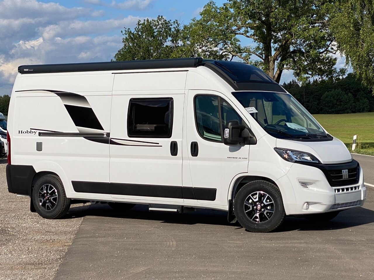 Camper Van Hobby Vantana De Luxe K60 FT *Markise*Navi*RFK*KLIMA Hobby Vantana De Luxe K60 FT *Markise*Navi*RFK*KLIMA- Photo 4