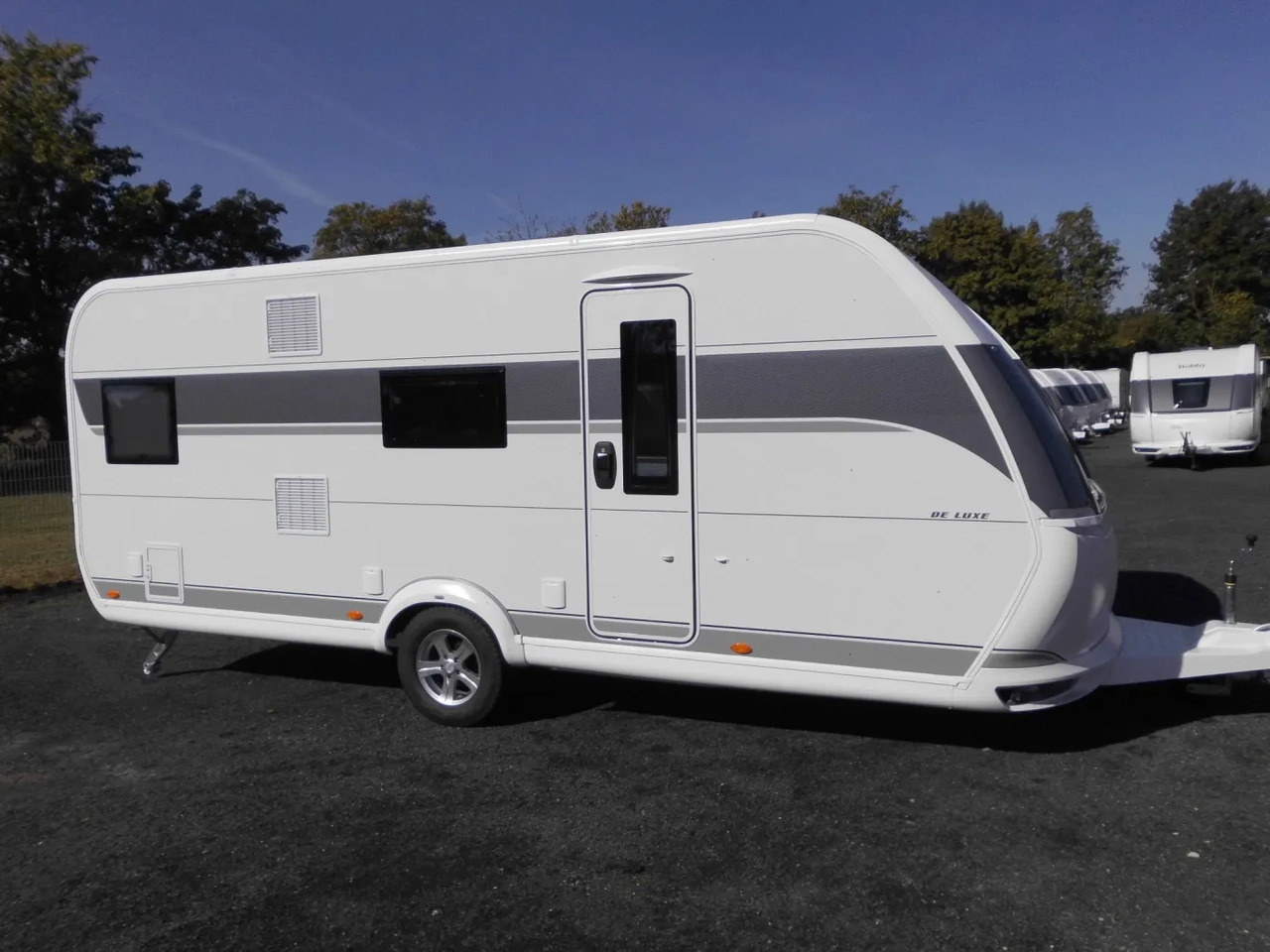 Caravan Hobby De Luxe 545 KMF 2026 3er Autark Backofen uvm.+ Hobby De Luxe 545 KMF 2026 3er Autark Backofen uvm.+- Photo 3
