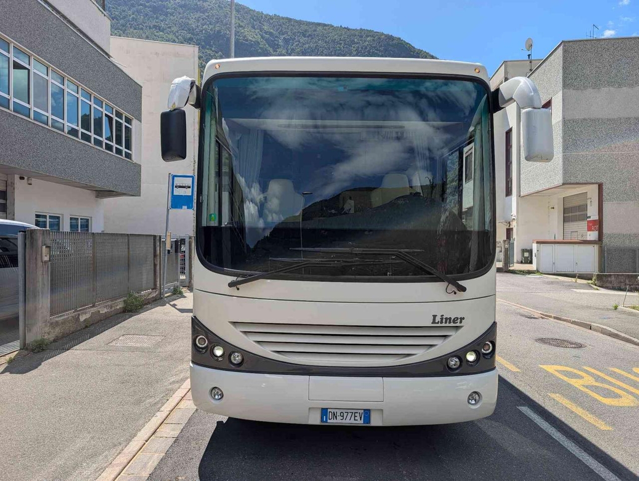 Integriertes Wohnmobil Liner 840 PERMUTE/AUTO/FURGONI/CAMION Liner 840 PERMUTE/AUTO/FURGONI/CAMION- Photo 2
