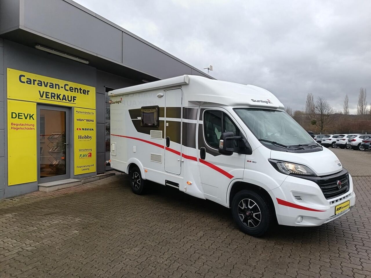 Teilintegriertes Wohnmobil Sunlight T 58*MARKISE*SOLAR*SAT*TV*ROLLER TRÄGER Sunlight T 58*MARKISE*SOLAR*SAT*TV*ROLLER TRÄGER- Photo 2
