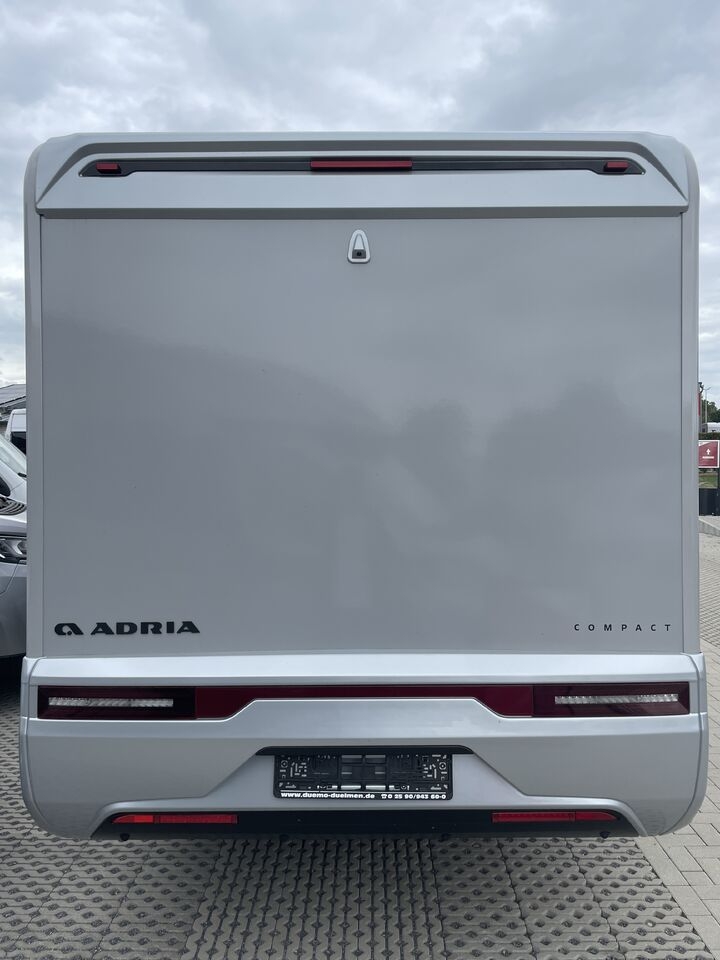 Teilintegriertes Wohnmobil Adria COMPACT 60Y JUBILEE DL- Photo 4