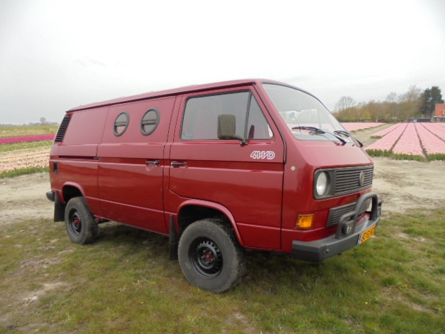 Camper van T3 Syncro 4X4 1.9 TD Wie neu! T3 Syncro 4X4 1.9 TD Wie neu!- Photo 2
