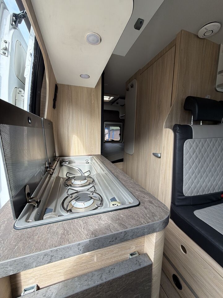Camper Van Weinsberg Carabus 600 MQ Pop-Up Roof 2.2Mjet Weinsberg Carabus 600 MQ Pop-Up Roof 2.2Mjet- Photo 3