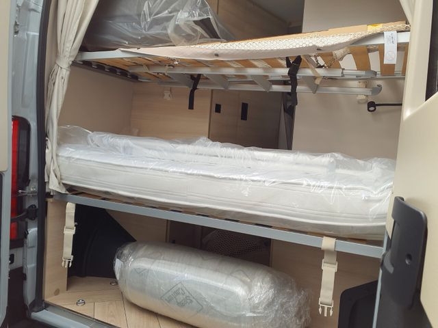 Camper Van Chausson V 594 F&S Line MJ 26 Chausson V 594 F&S Line MJ 26- Photo 3