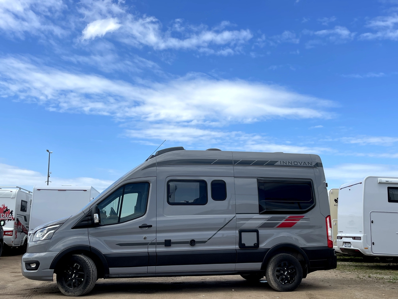 Camper Van Innovan 590C Innovan 590C- Photo 5