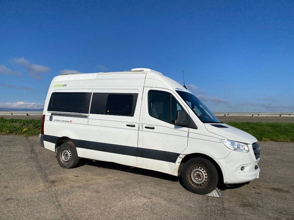 Camper van- Photo 3