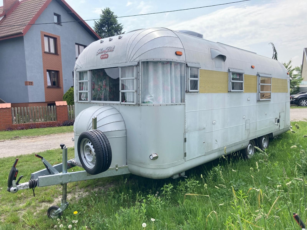 Caravan 1968 Airstream Silver Streak – Fully Rebuilt Vintage Travel Trailer 1968 Airstream Silver Streak – Fully Rebuilt Vintage Travel Trailer- Photo 3