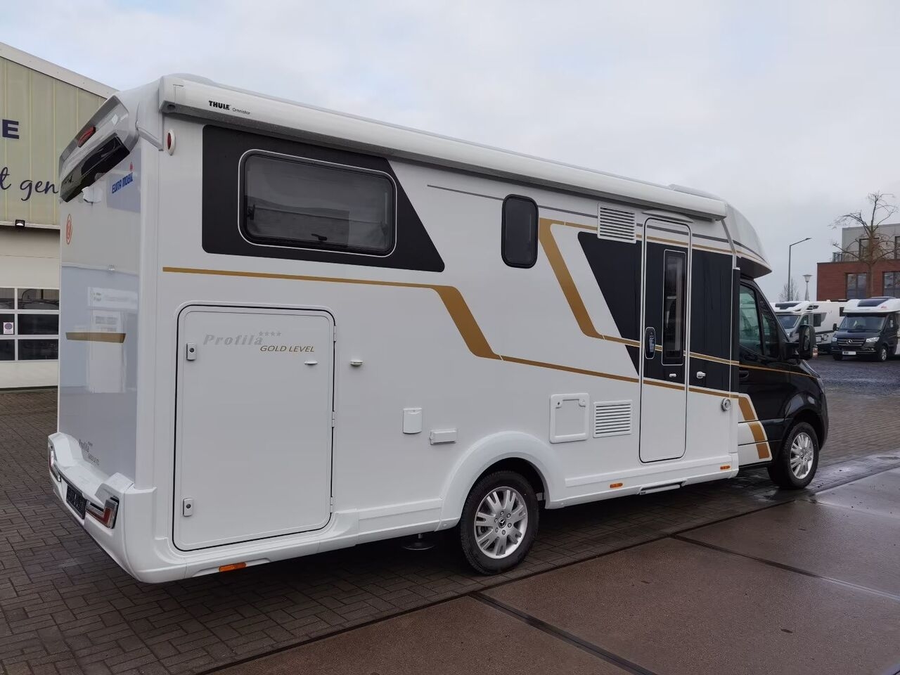 Teilintegriertes Wohnmobil Eura Mobil PROFILA T 726 EB /-2026-/ COMFORT LEVEL -EDITION- Photo 4