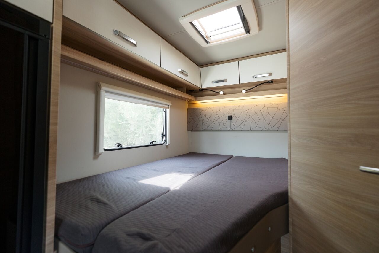 Camper van Weinsberg Carasuite 650 MF 2.3 Mjet Weinsberg Carasuite 650 MF 2.3 Mjet- Photo 3