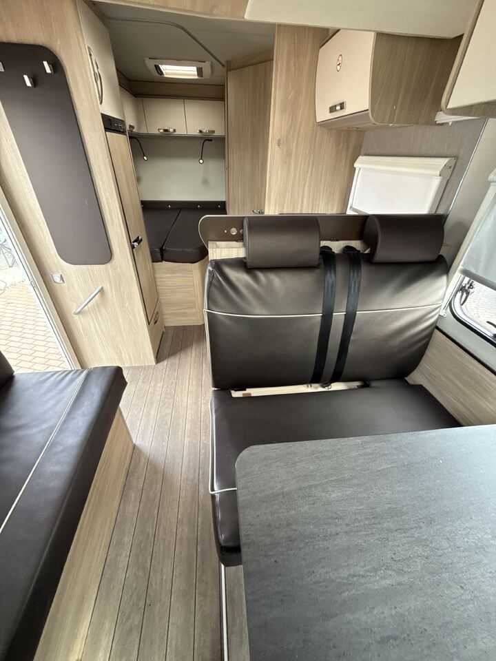Camper Van Weinsberg Carasuite 650 MF 2.3 Mjet Weinsberg Carasuite 650 MF 2.3 Mjet- Photo 2